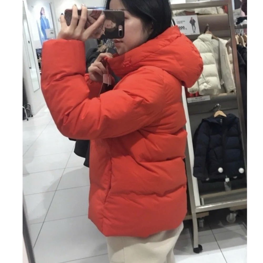 Uniqlo Seamless Down Puffer Coat, Small RED
